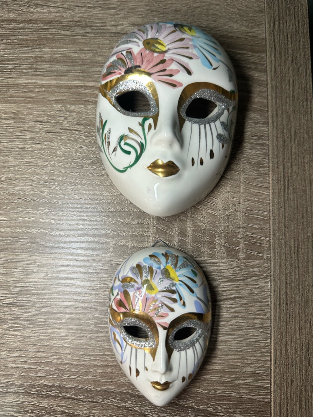 Pair of Vintage Venetian Ceramic Wall Masks – Made in Italy, Hand-Painted Floral